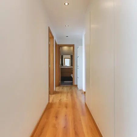 Olivais Balcony By Homing