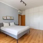 Olivais Balcony By Homing Apartment