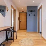 Apartment Olivais Balcony By Homing