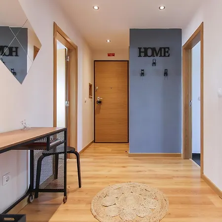 Appartement Olivais Balcony By Homing